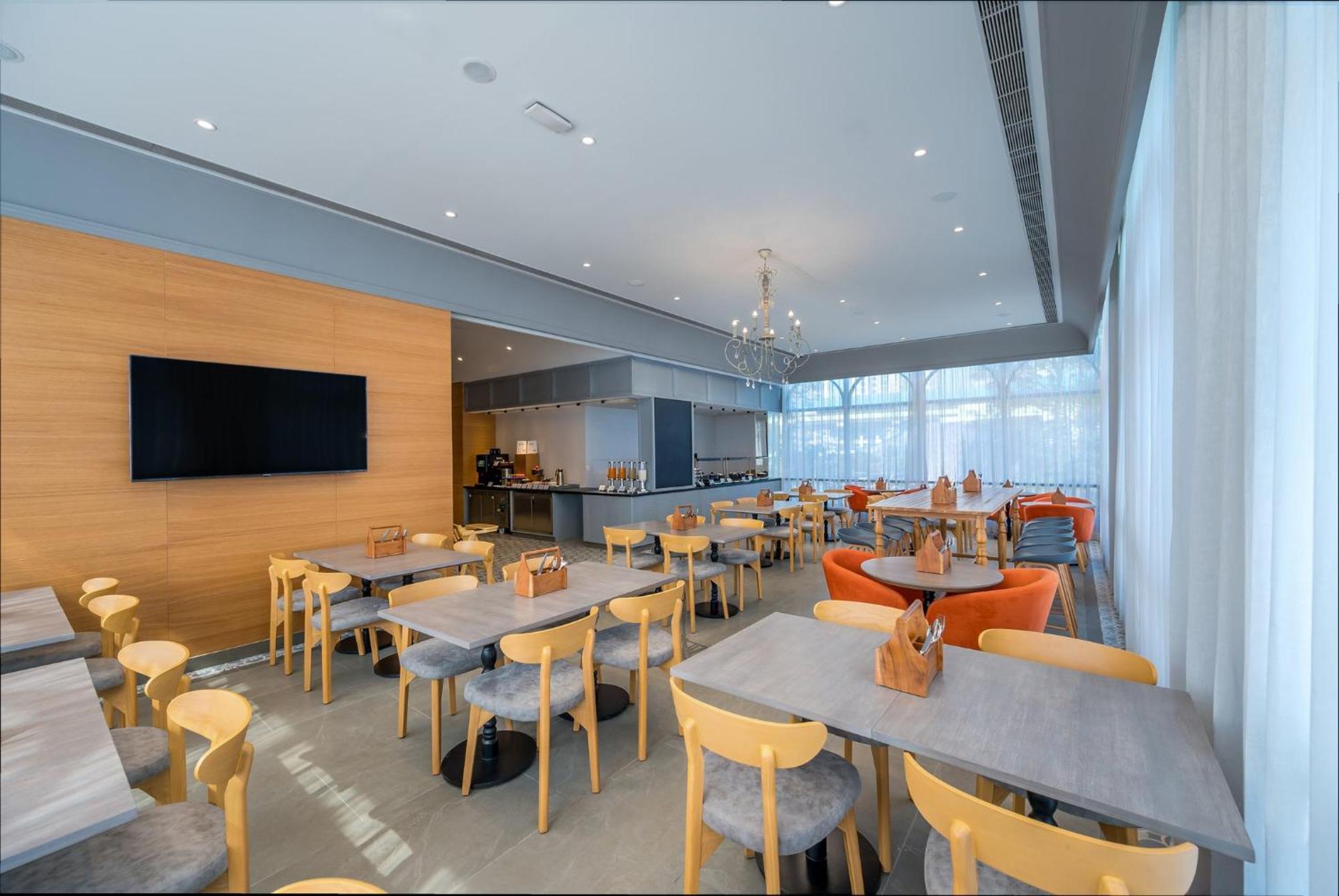 Holiday Inn Express Kolkata New Town By Ihg Екстериор снимка